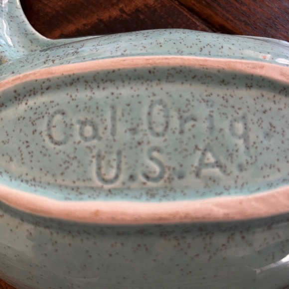 Mid-Century California Pottery Chip & Dip - Picture 2 of 4